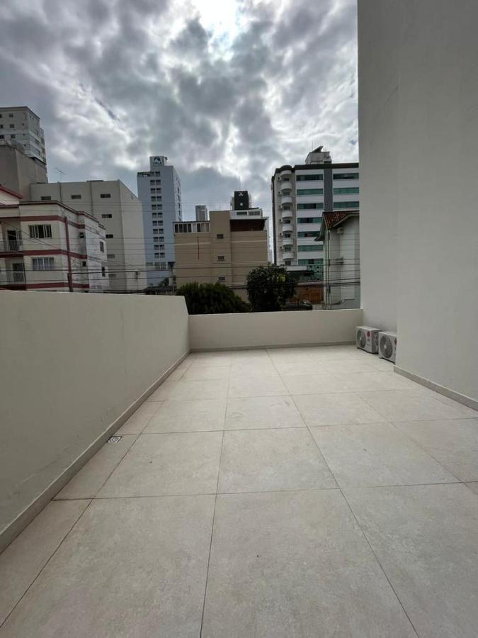 Apartamento Aconchegante E Moderno No Centro De Balneario Camboriu Exterior photo